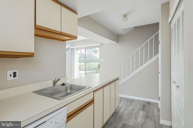 832 SAINT REGIS CT, West Deptford, NJ 08051