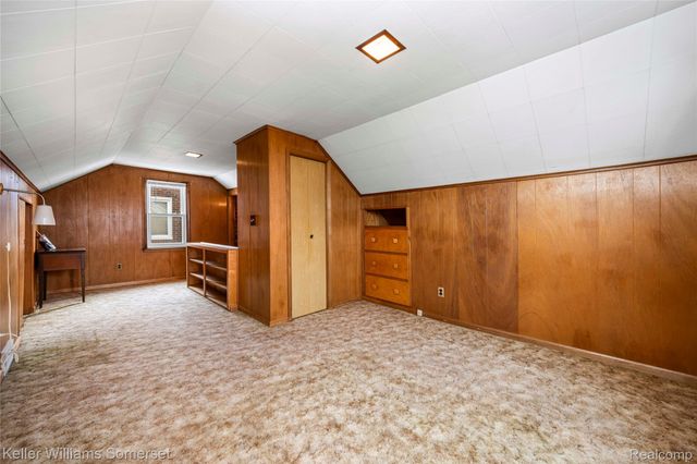 23221 Forest Street, Oak Park, MI 48237