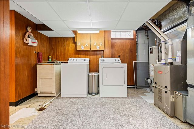 23221 Forest Street, Oak Park, MI 48237