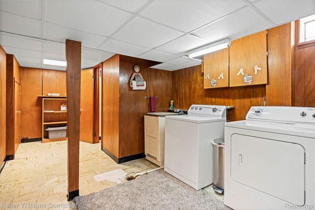 23221 Forest Street, Oak Park, MI 48237