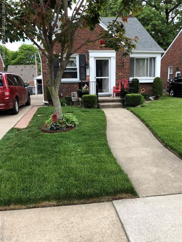 23221 Forest Street, Oak Park, MI 48237