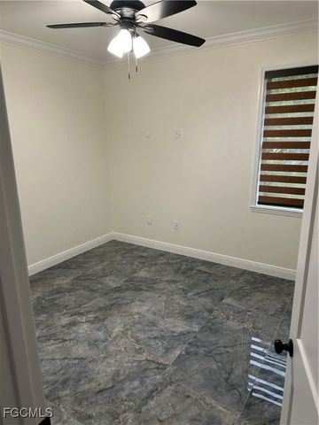 1785 Glenway CT, Fort Myers, FL 33916