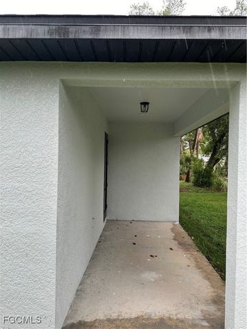 1785 Glenway CT, Fort Myers, FL 33916