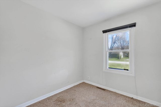 1392 Winfield Drive, Clayton Charter Township, MI 48473