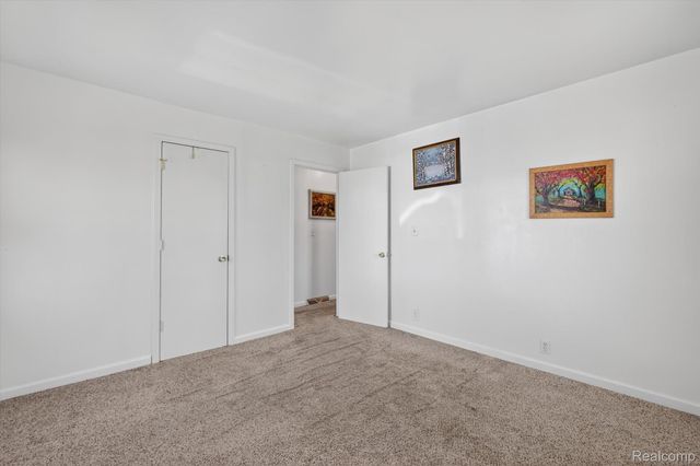 1392 Winfield Drive, Clayton Charter Township, MI 48473
