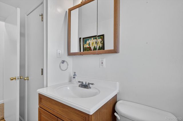 1392 Winfield Drive, Clayton Charter Township, MI 48473