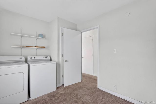 1392 Winfield Drive, Clayton Charter Township, MI 48473
