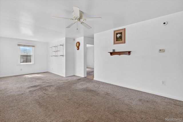 1392 Winfield Drive, Clayton Charter Township, MI 48473