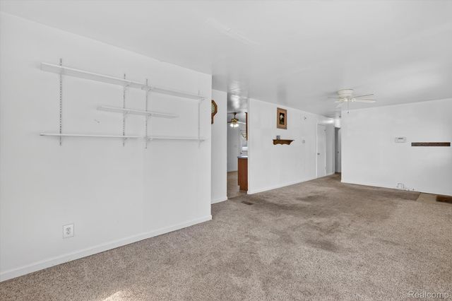 1392 Winfield Drive, Clayton Charter Township, MI 48473