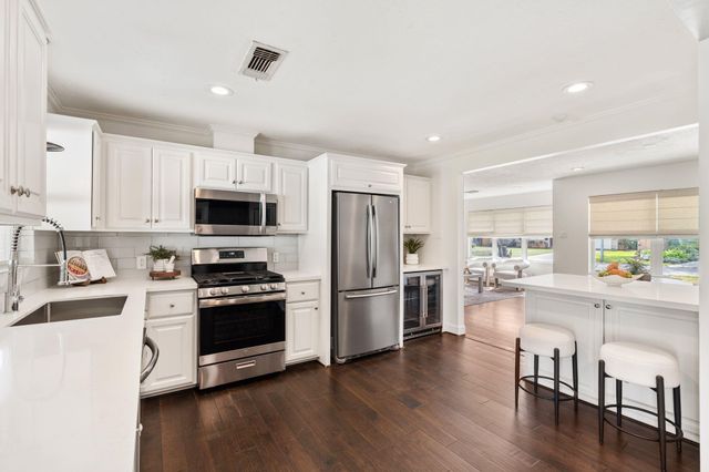 2226 Chantilly Lane, Houston, TX 77018