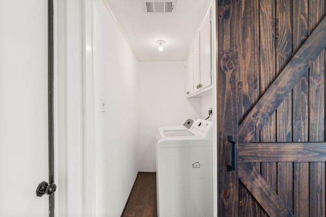 2226 Chantilly Lane, Houston, TX 77018