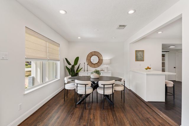 2226 Chantilly Lane, Houston, TX 77018