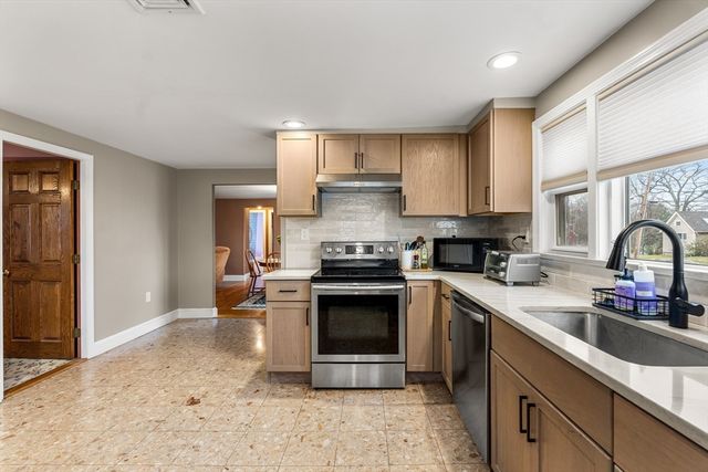 280 Forest Avenue, Swampscott, MA 01907