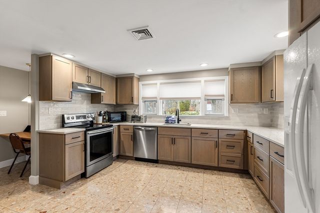 280 Forest Avenue, Swampscott, MA 01907