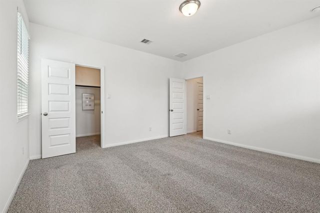 553 Morning Tide Lane, Kemah, TX 77565