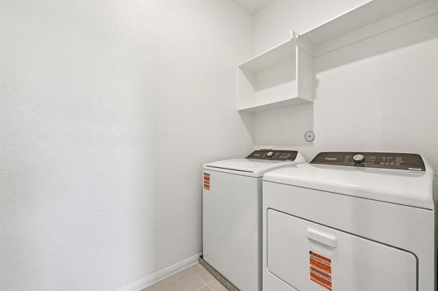 553 Morning Tide Lane, Kemah, TX 77565