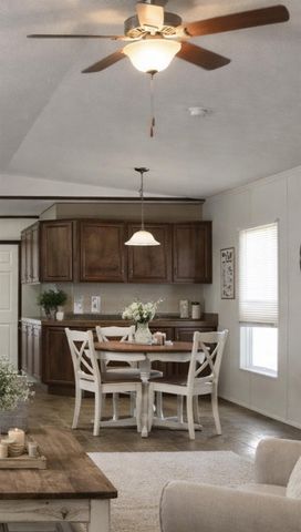 443 W Lone Oak Road, Onalaska, TX 77360