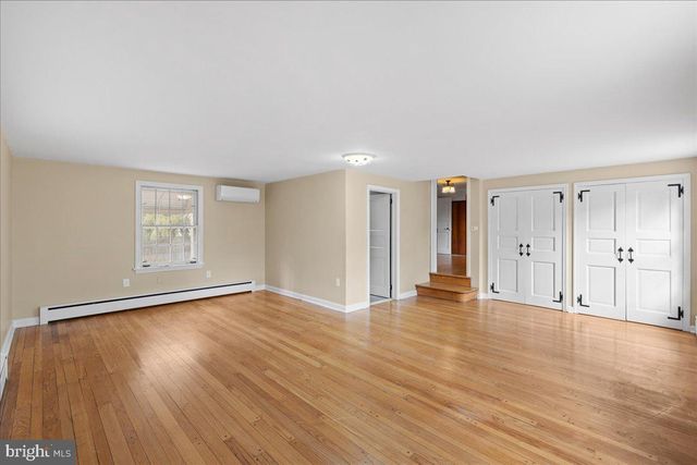 107 N OHIO TRL, Medford, NJ 08055