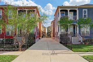 1030 W 16th Street, Houston, TX 77008