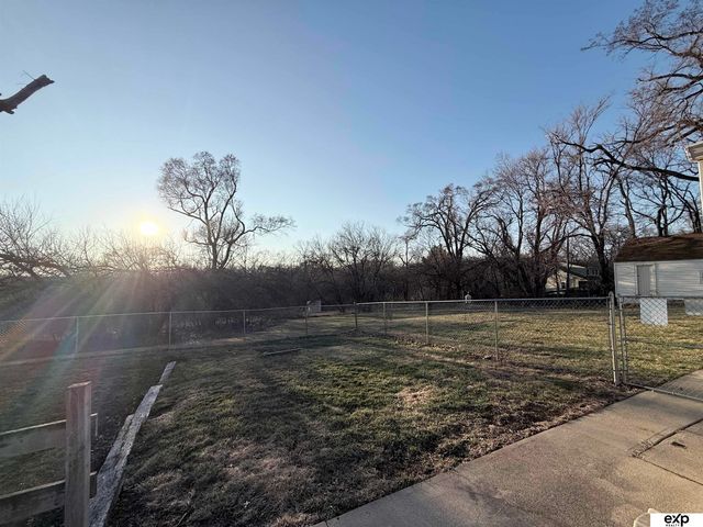 3216 N 80 Street, Omaha, NE 68134