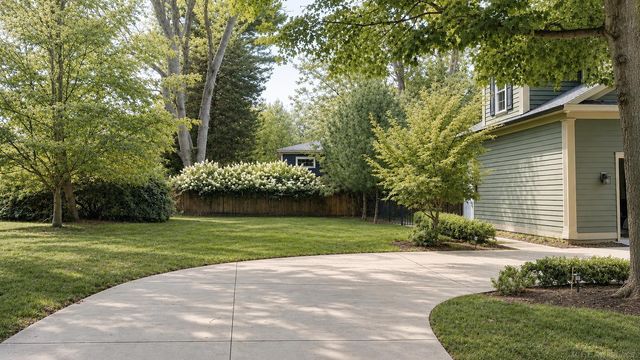 201 Heirloom Lane, Douglas, MI 49406