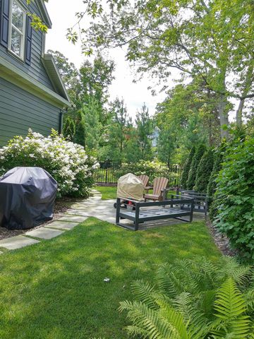 201 Heirloom Lane, Douglas, MI 49406