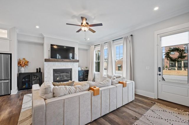 730 Elmwood Way, Roswell, GA 30075