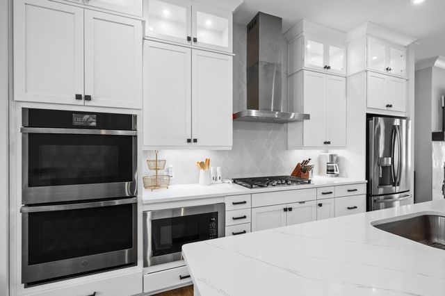 730 Elmwood Way, Roswell, GA 30075