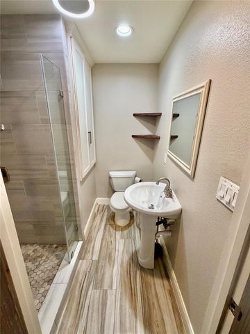 629 Westford Street, Houston, TX 77022