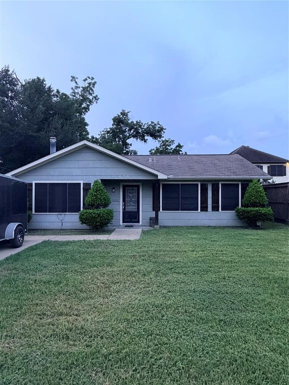 629 Westford Street, Houston, TX 77022