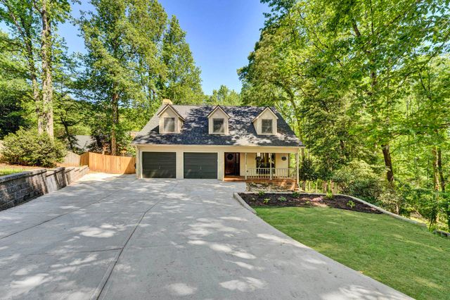 105 Summer Creek Court, Greer, SC 29650