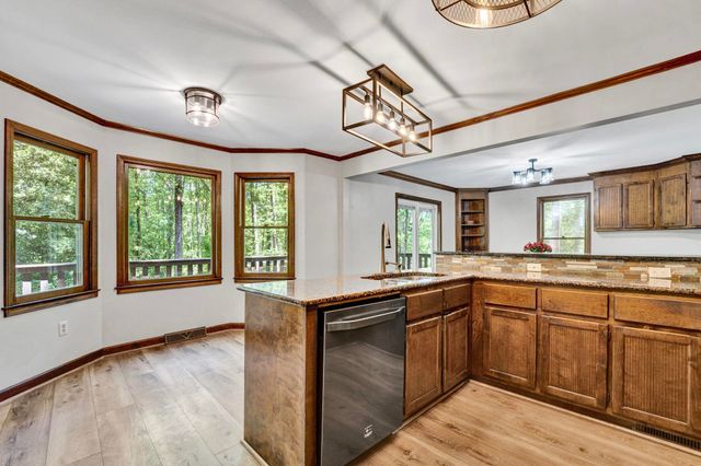 105 Summer Creek Court, Greer, SC 29650