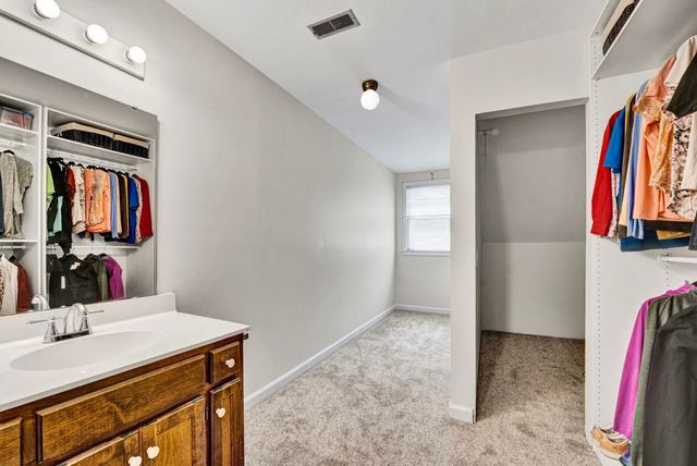 105 Summer Creek Court, Greer, SC 29650