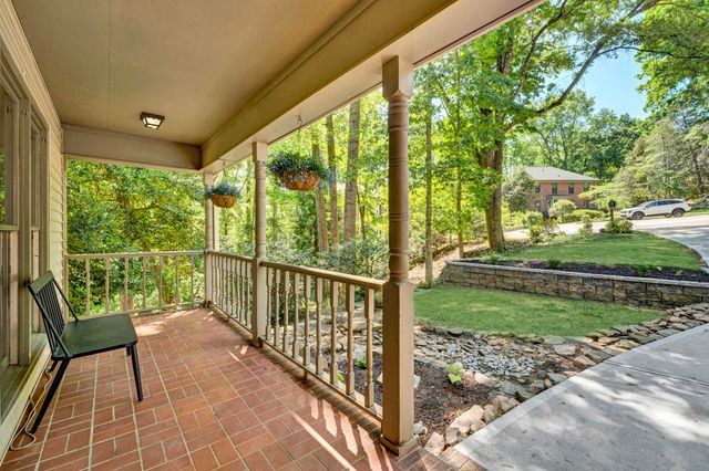 105 Summer Creek Court, Greer, SC 29650