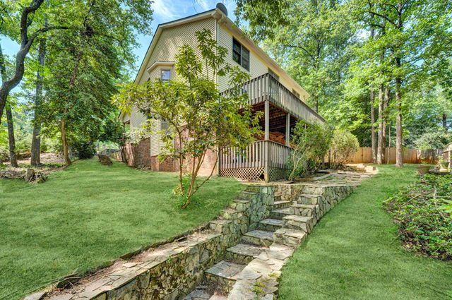 105 Summer Creek Court, Greer, SC 29650