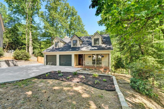 105 Summer Creek Court, Greer, SC 29650
