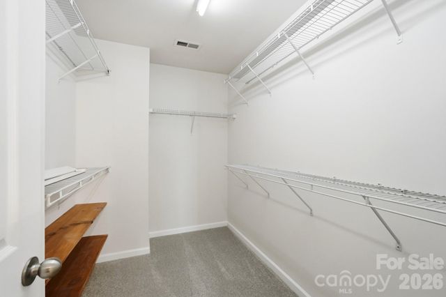 9247 Mcalwaine Preserve Avenue, Charlotte, NC 28277