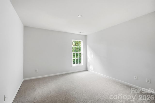 9247 Mcalwaine Preserve Avenue, Charlotte, NC 28277