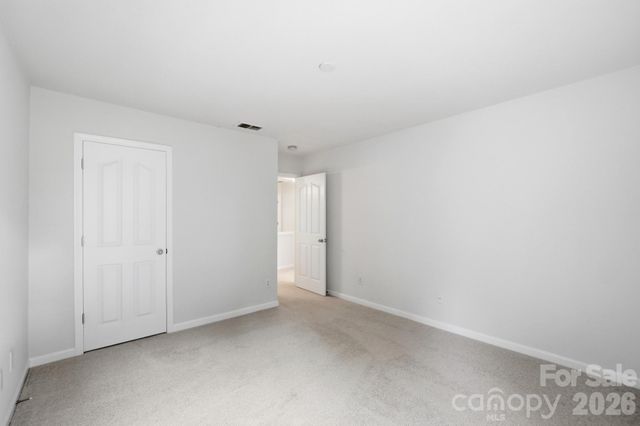 9247 Mcalwaine Preserve Avenue, Charlotte, NC 28277