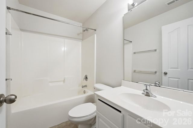 9247 Mcalwaine Preserve Avenue, Charlotte, NC 28277