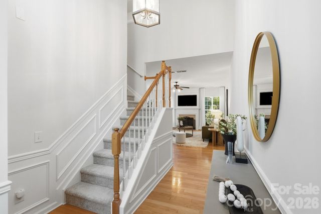 9247 Mcalwaine Preserve Avenue, Charlotte, NC 28277