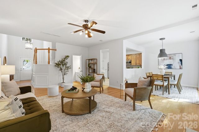 9247 Mcalwaine Preserve Avenue, Charlotte, NC 28277