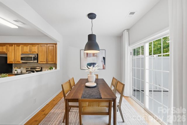 9247 Mcalwaine Preserve Avenue, Charlotte, NC 28277