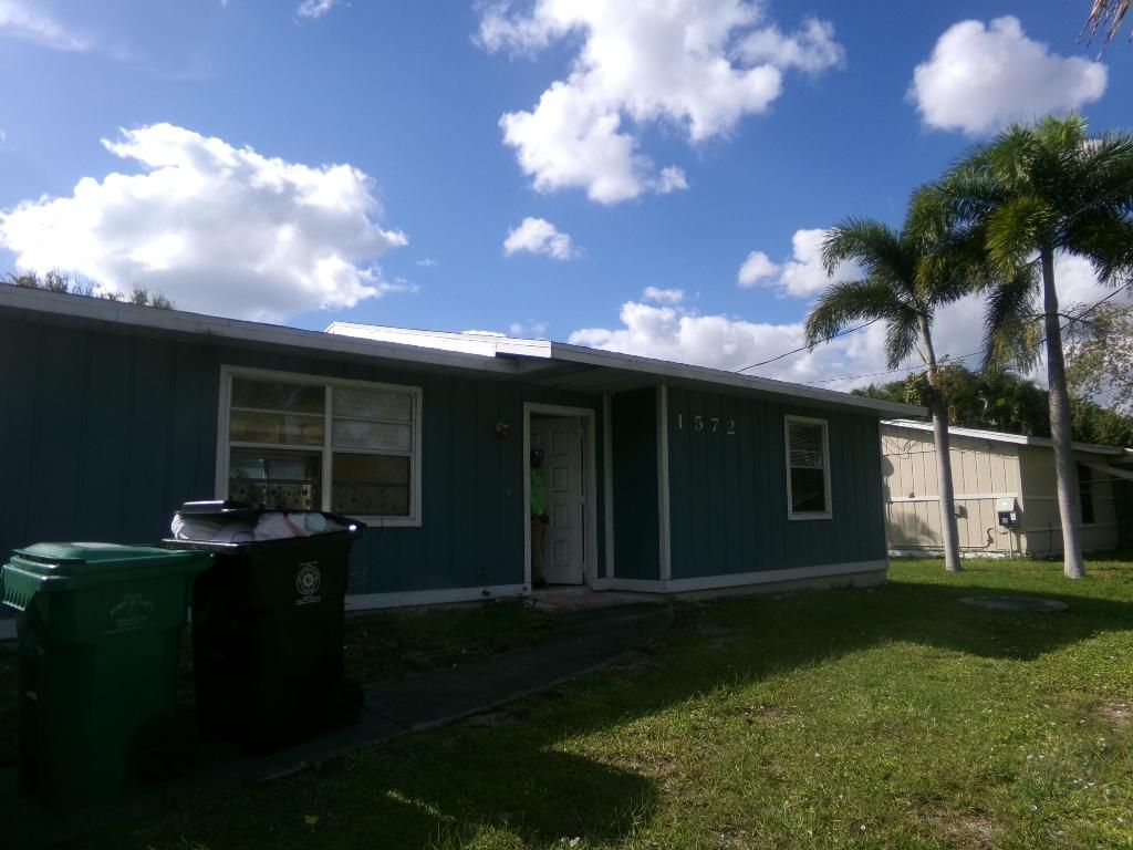 1572 SW Bayshore Boulevard, Port St. Lucie, Port St Lucie, FL 34983