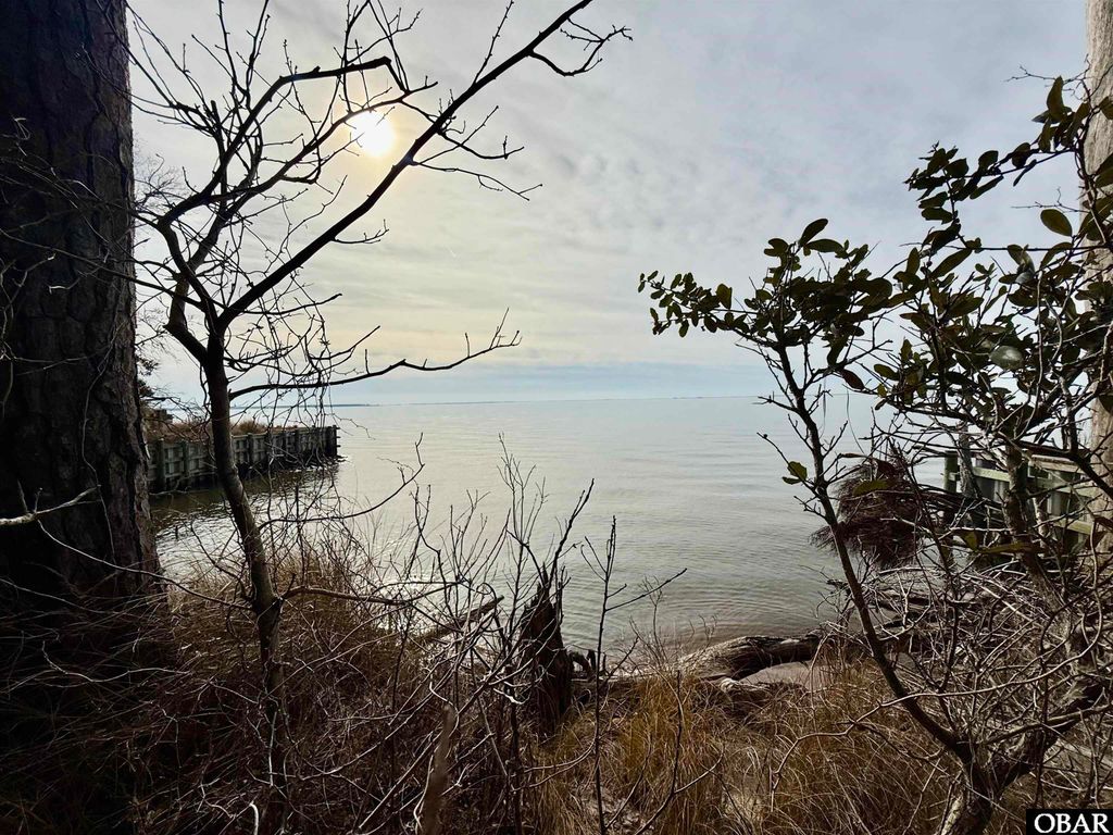 Image 1 of property listing at 128 Sunrise Lane Lot 33, Kill Devil Hills, NC 27948