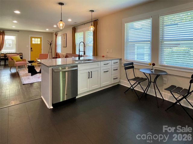 115 Powell Street, Swannanoa, NC 28778