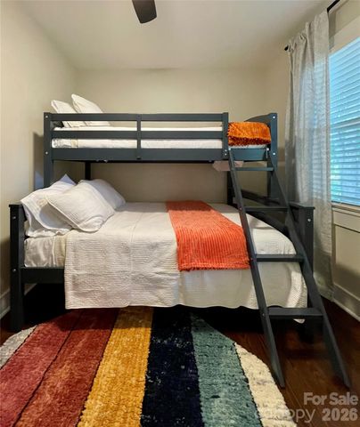 115 Powell Street, Swannanoa, NC 28778