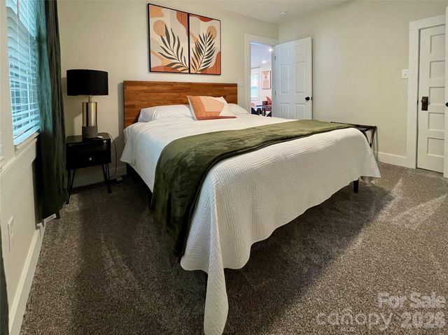 115 Powell Street, Swannanoa, NC 28778