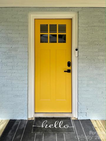 115 Powell Street, Swannanoa, NC 28778