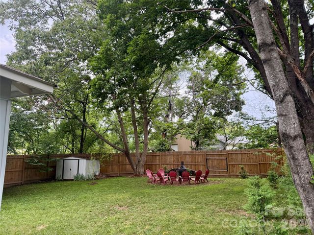 115 Powell Street, Swannanoa, NC 28778